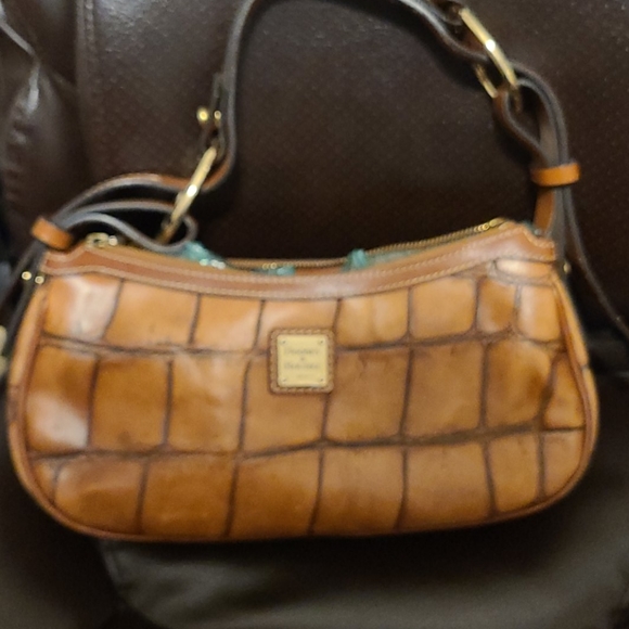 Dooney & Bourke purse - Picture 12 of 14